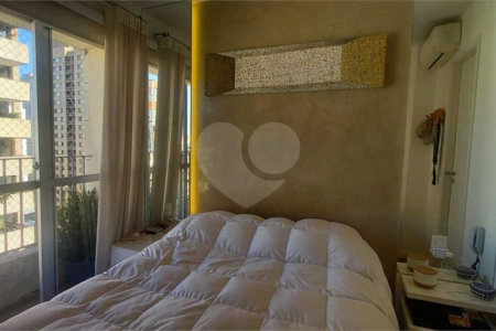 Apartamento à venda com 2 quartos, sendo 1 suíte,  em Itaim Bibi, São Paulo, SP