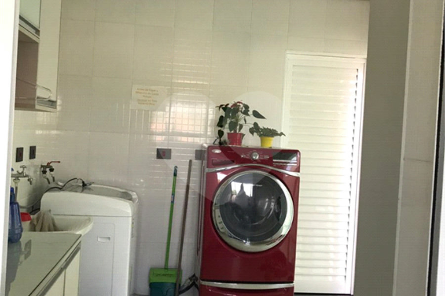 Casa à venda com 4 suítes no condomínio Mirante do Horto, São Paulo - SP