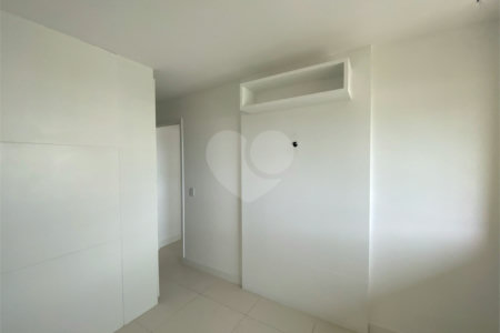 Apartamento à venda com 2 quartos, sendo 1 suíte, em Recreio dos Bandeirantes, Rio de Janeiro, RJ