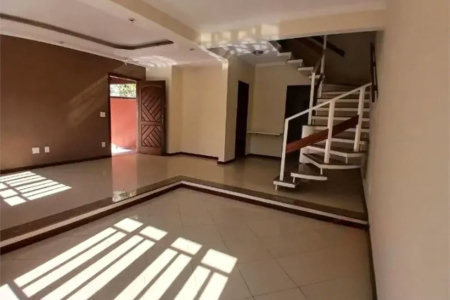 Sobrado à venda com 3 suítes em Vila São Silvestre, São Paulo, SP