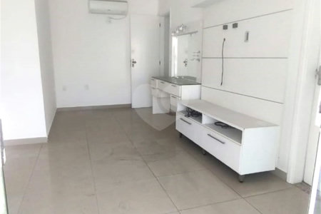 Casa à venda com 3 quartos, sendo 1 suíte, em Campo Grande, Rio de Janeiro, RJ