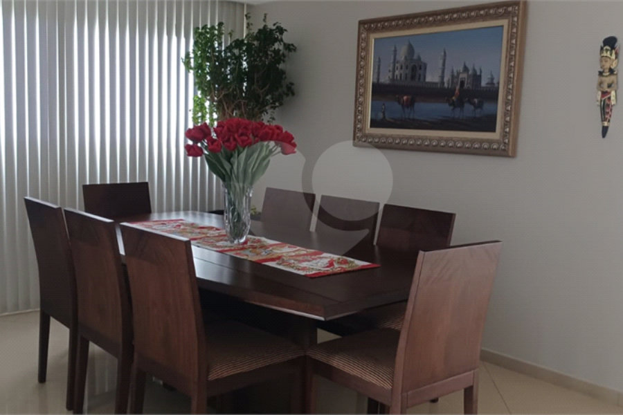 Apartamento à venda com 4 quartos, sendo 2 suítes, em Santana, São Paulo, SP