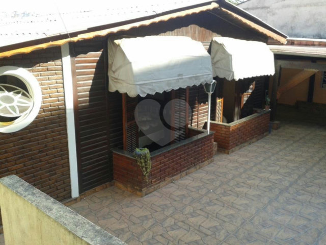 Casa Térrea à venda com 5 quartos, sendo 2 suítes,  em Horto Florestal, São Paulo, SP