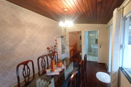 Casa à venda com 4 quartos, sendo 3 suítes,  no Centro, Itapetininga, SP