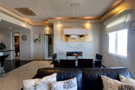 Cobertura à venda com 3 quartos, sendo 2 suítes, em Copacabana, Rio de Janeiro, RJ