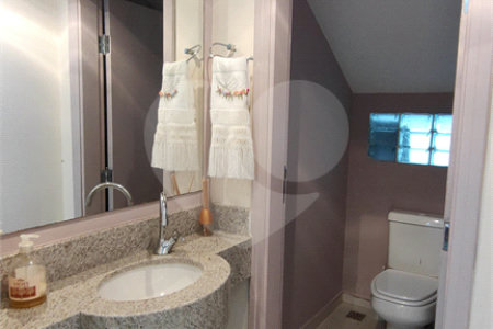 Casa à venda com 3 suítes no condomínio Parque do Varvito, Itu - SP