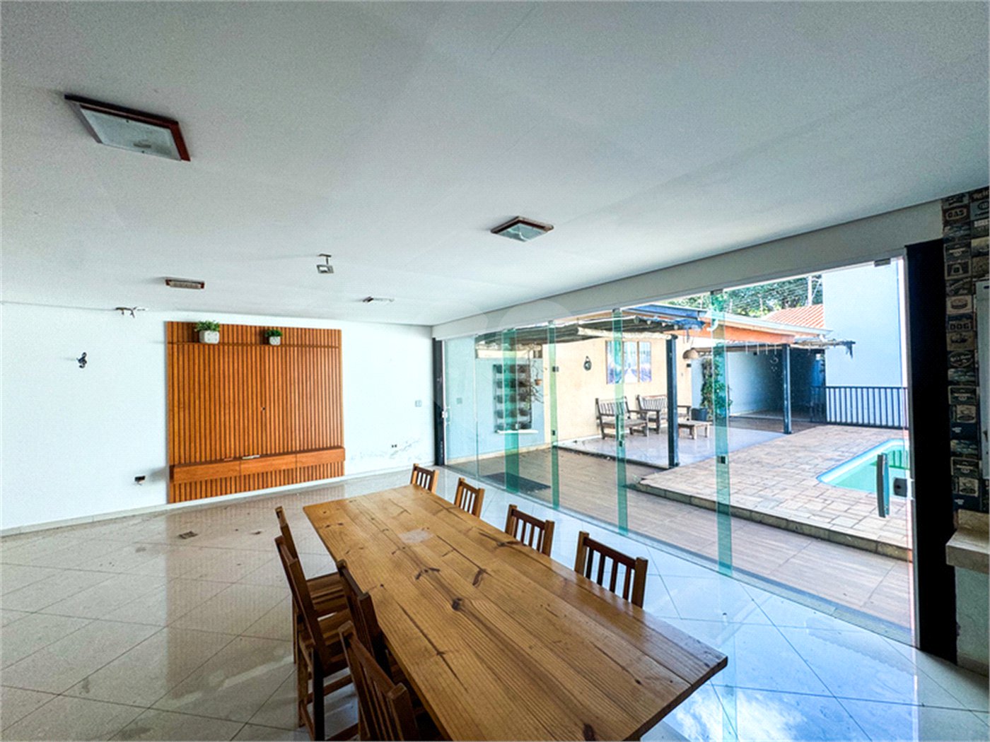Casa à venda com 3 quartos, sendo 1 suíte, em Jardim Paranapunga, Três Lagoas, MS