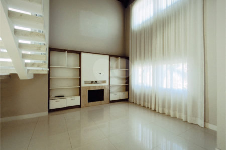 Casa à venda com 4 quartos, sendo 2 suítes, no condomínio Terras de Santa Adélia, Vargem Grande Paulista - SP