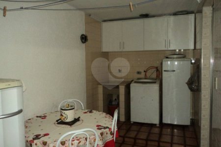 Casa à venda com 3 quartos, sendo 1 suíte, em Jardim Cláudia, São Paulo, SP