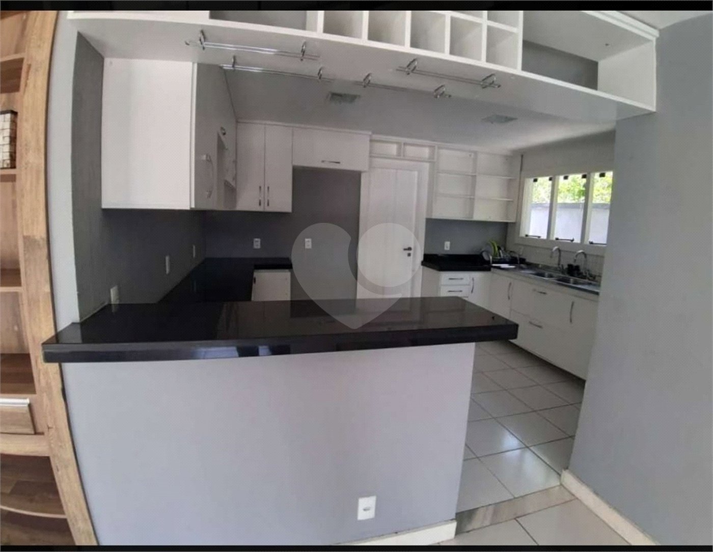 Casa à venda com 4 suítes em Marina, Armação dos Búzios, RJ