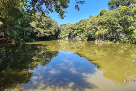 Casa à venda com 3 quartos, sendo 1 suíte, no condomínio Terras de São Francisco, Vinhedo - SP