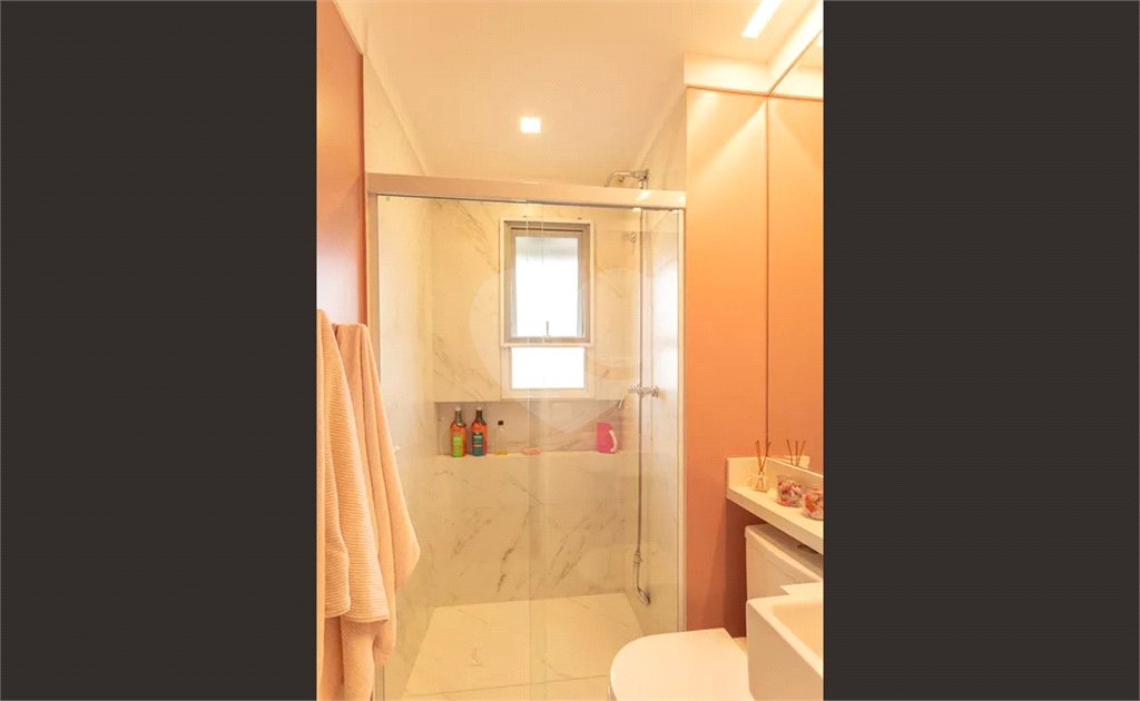 Apartamento à venda com 3 quartos, sendo 1 suíte, em Vila Anastácio, São Paulo, SP