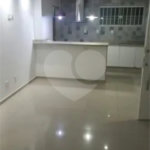 Casa à venda com 4 quartos, sendo 1 suíte, no condomínio River Plate, Rio de Janeiro - RJ