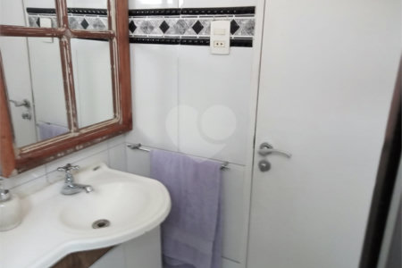 Sobrado à venda com 2 quartos, sendo 1 suíte, em Jardim Paulista, Mogi das Cruzes, SP