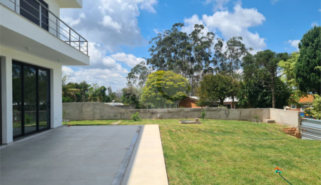 Casa à venda com 4 suítes no condomínio Alpes de Vinhedo, Vinhedo - SP