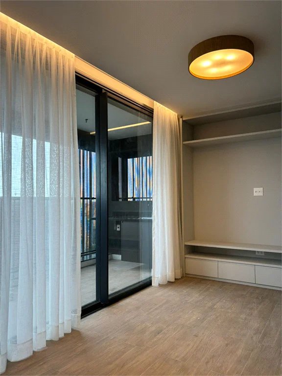 Apartamento à venda com 2 quartos, sendo 1 suíte, em Jardim das Acácias, São Paulo, SP