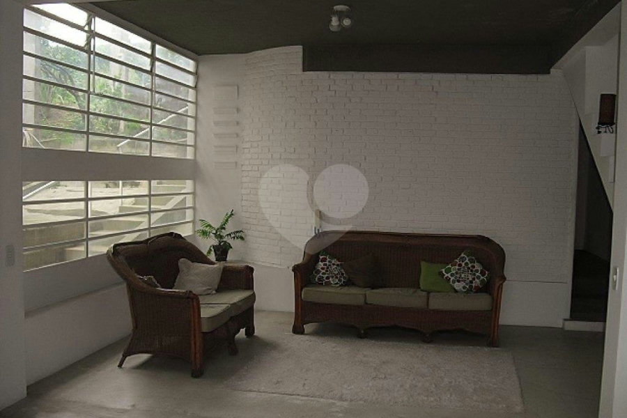 Sobrado à venda com 4 quartos, sendo 1 suíte, em Jardim São Paulo(zona Norte), São Paulo, SP