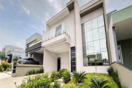 Indaiatuba- Sp - Condomínio Maria José - 300 m² Terreno - -Sobrado com 307,75m² de área construída - Sala de estar e jantar integradas - -Cozinha planejada com ilha (cooktop e coifa instalados) - Área gourmet planejada com churrasqueira elétrica - Lavabo interno - Entrada lateral - Piscina