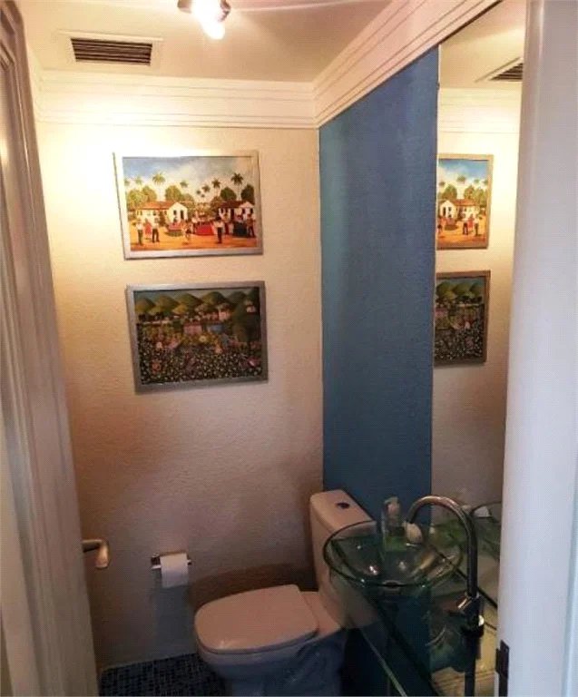 Apartamento à venda com 3 quartos, sendo 1 suíte, em Paraíso do Morumbi, São Paulo, SP