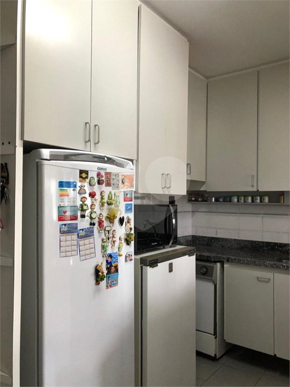 Apartamento à venda com 3 quartos, sendo 1 suíte, em Vila Azevedo, São Paulo, SP