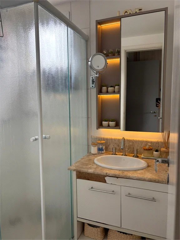 Apartamento à venda com 2 quartos, sendo 1 suíte,  em Vila Andrade, São Paulo, SP