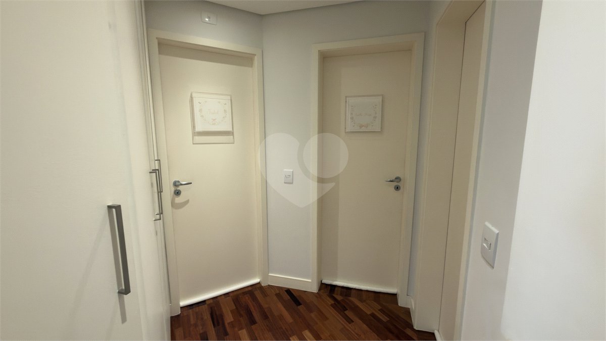 Apartamento à venda ou para alugar com 4 suítes em Jardim Fonte do Morumbi, São Paulo, SP