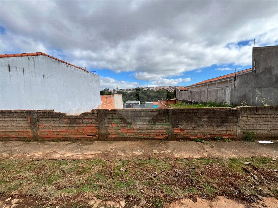 Terreno à venda em Jardim das Rosas, Itapetininga, SP