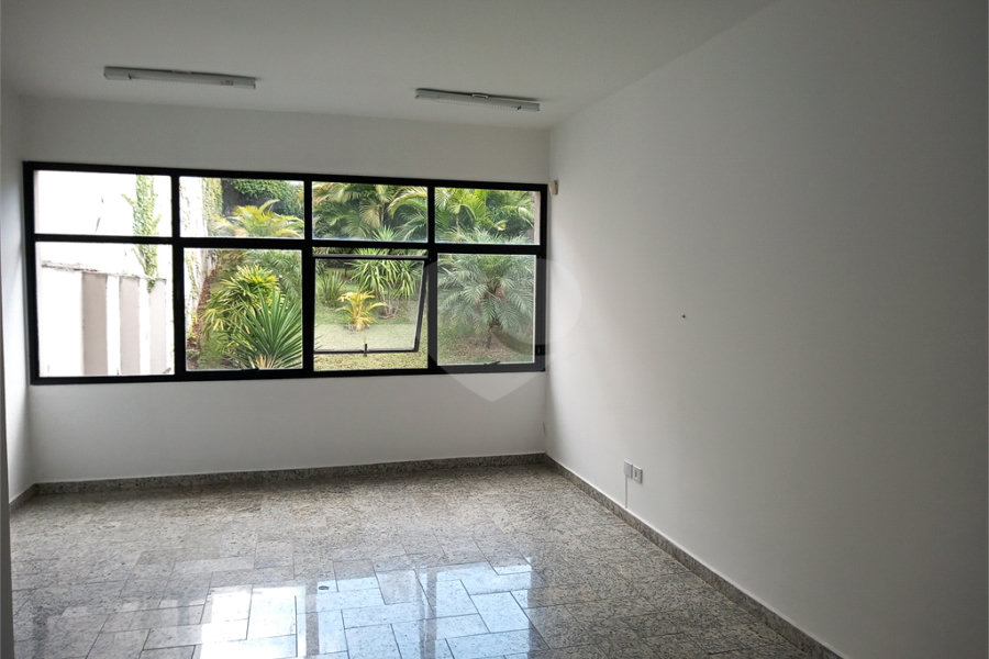 Prédio à venda em Santana, São Paulo, SP