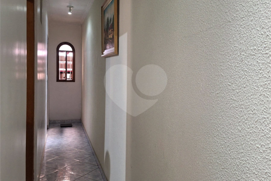 Casa à venda com 2 quartos em Vila Paulicéia, São Paulo, SP