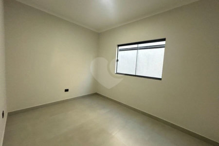 Casa à venda com 3 quartos, sendo 1 suíte, em Bosque dos Eucaliptos, São José dos Campos, SP