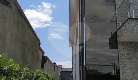 Casa à venda com 3 quartos, sendo 2 suítes,  em Boraceia, Bertioga, SP