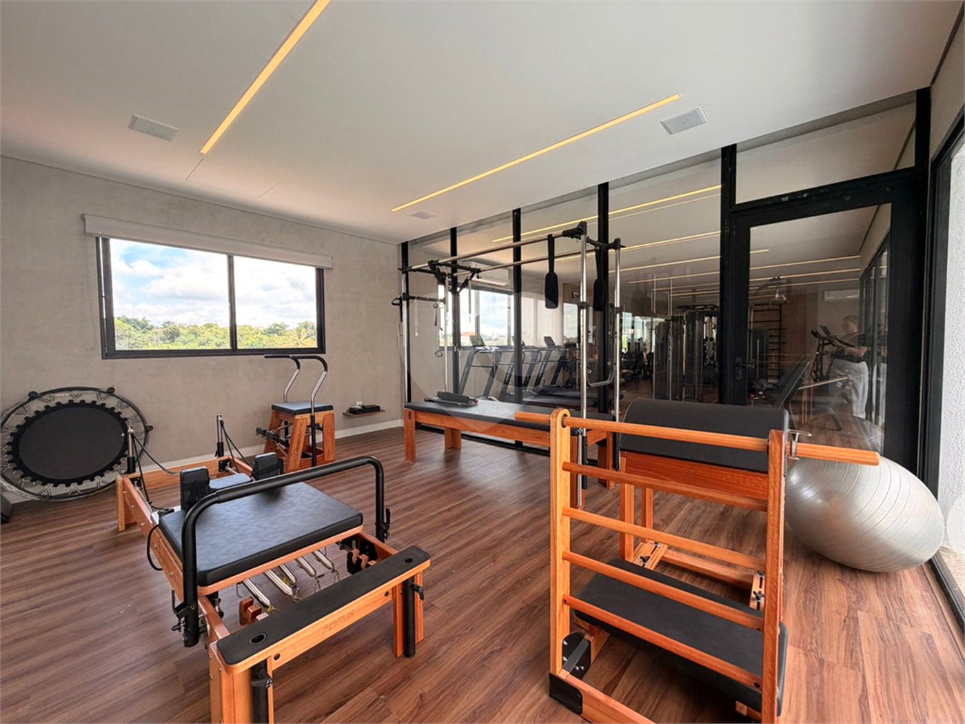 Apartamento à venda com 2 quartos, sendo 1 suíte, em Jardim Guarujá, Sorocaba, SP