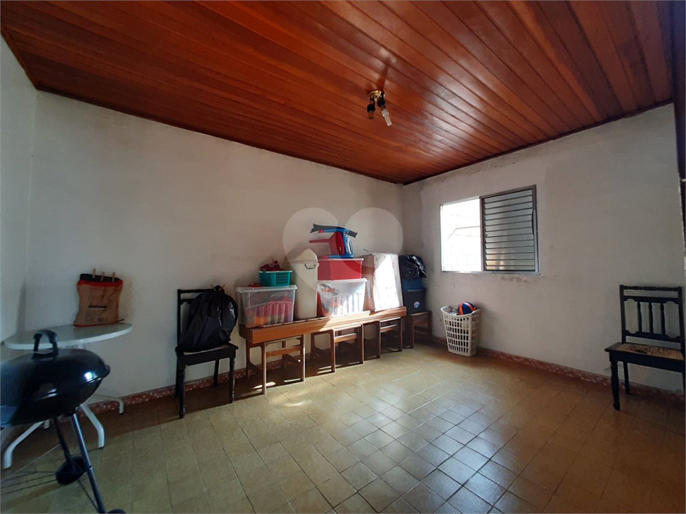 Casa à venda com 4 quartos, sendo 1 suíte,  em Parque Continental, São Paulo, SP