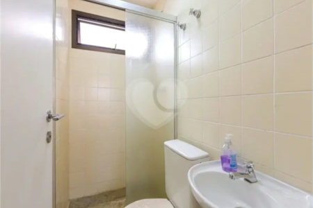 Apartamento à venda ou para alugar com 3 suítes em Real Parque, São Paulo, SP