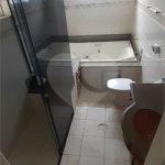 Casa à venda com 5 quartos, sendo 1 suíte, no Centro, Bom Jesus dos Perdões, SP