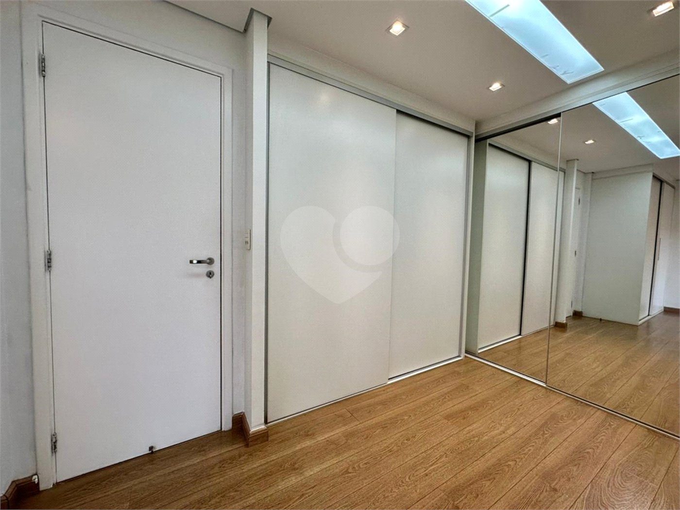 Apartamento à venda com 4 quartos, sendo 3 suítes, em Vila Leopoldina, São Paulo, SP