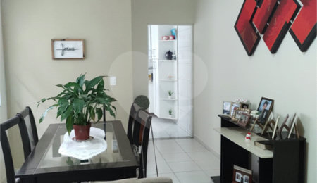Sobrado à venda com 2 quartos, sendo 1 suíte,  em Jardim São Pedro, Mogi das Cruzes, SP