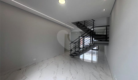 Casa à venda com 3 suítes no condomínio Campos do Conde I e II, Sorocaba - SP