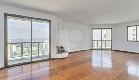 Apartamento à venda com 2 quartos, sendo 1 suíte,  em Campo Belo, São Paulo, SP