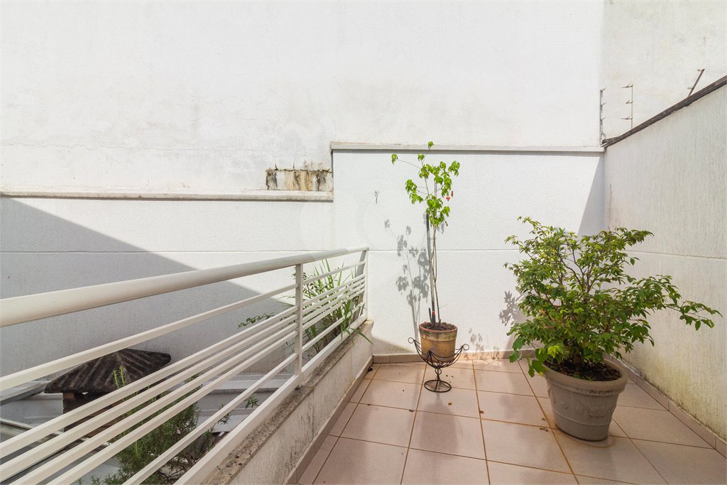 Sobrado à venda com 4 quartos, sendo 2 suítes, em Jardim São Paulo(zona Norte), São Paulo, SP