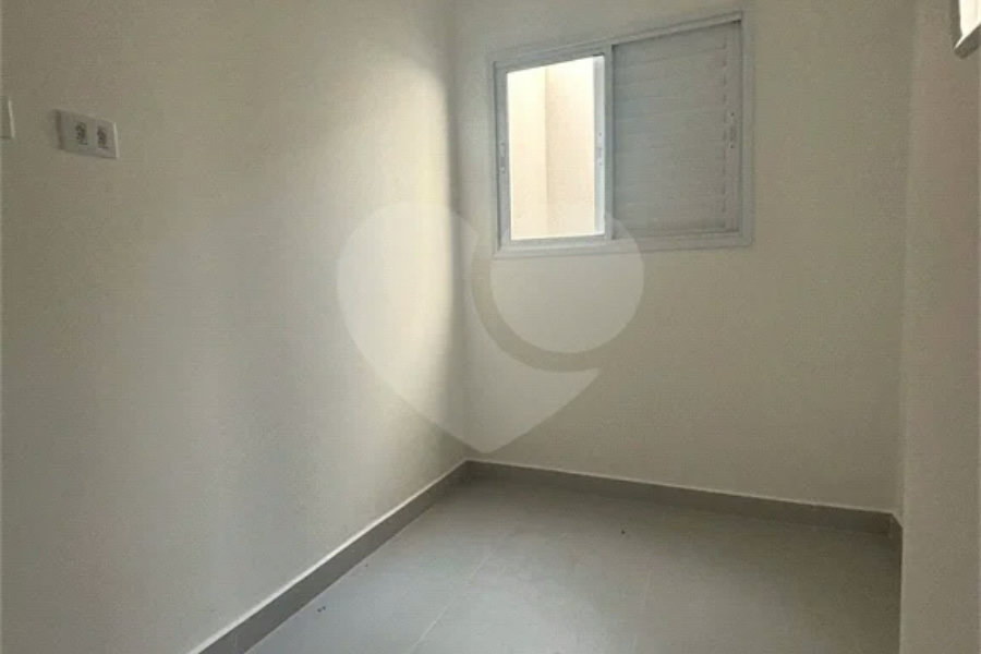 Casa à venda com 2 suítes no condomínio Maracujas, São Paulo - SP