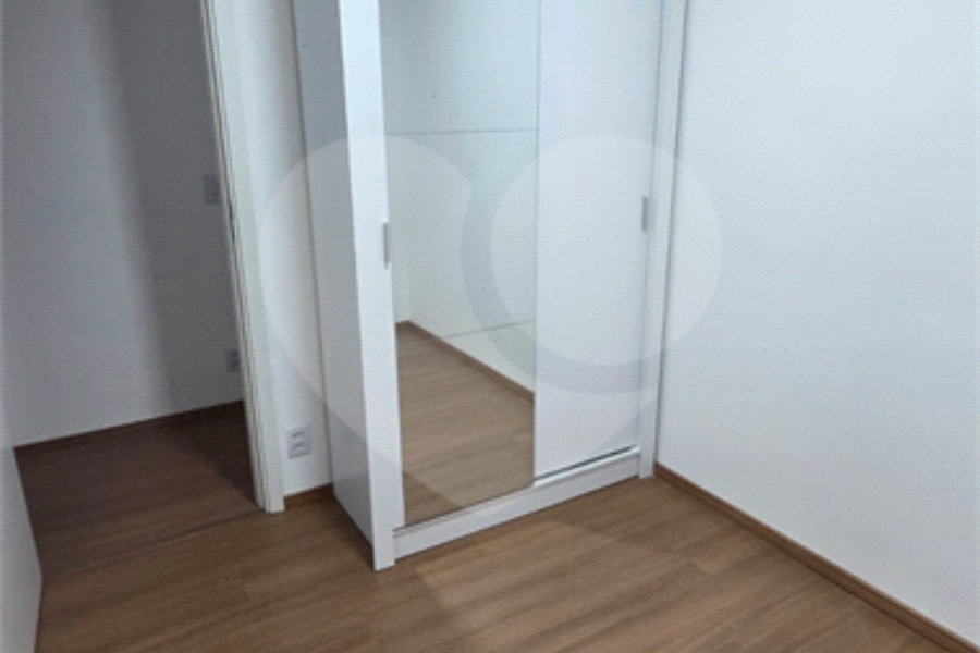 Apartamento à venda com 2 quartos em Vila Zat, São Paulo, SP