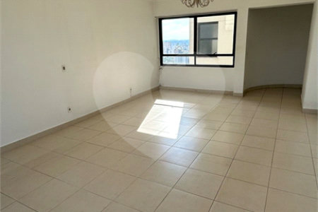 Apartamento à venda com 3 quartos, sendo 1 suíte, no Centro, Jundiaí, SP
