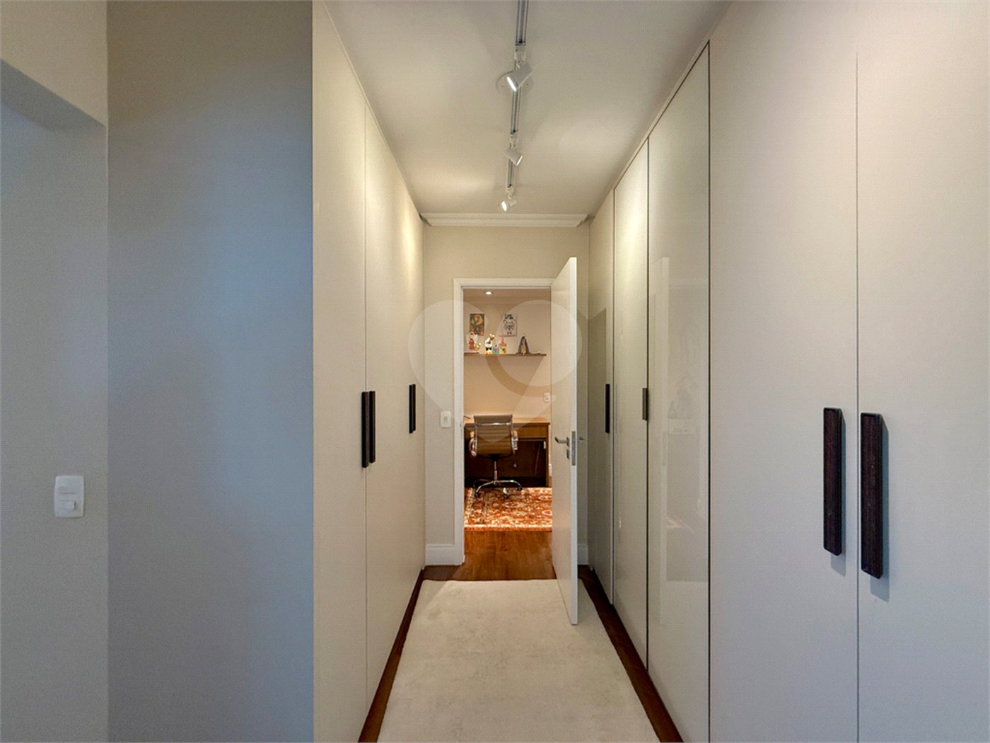 Apartamento à venda com 3 suítes em Campo Belo, São Paulo, SP