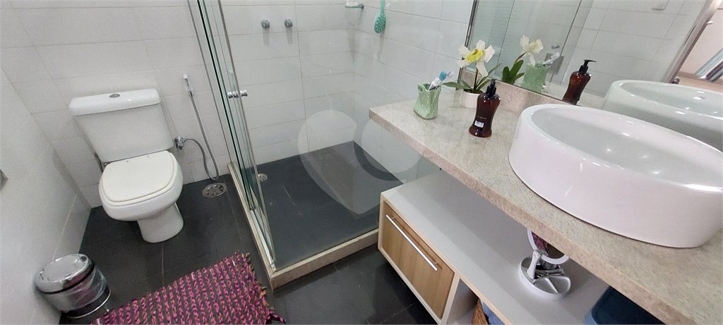 Casa de Vila à venda com 3 quartos, sendo 1 suíte,  em Tijuca, Rio de Janeiro, RJ