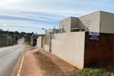 Casa à venda com 2 quartos em Residencial Ponta Porã I, Ponta Porã, MS