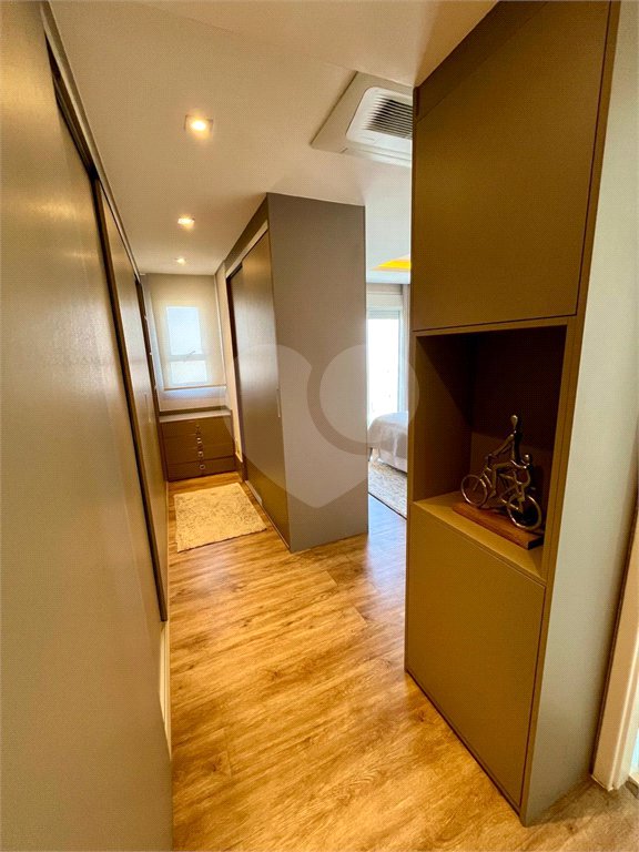 Apartamento à venda com 4 quartos, sendo 3 suítes, em Morumbi, São Paulo, SP