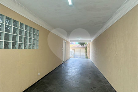 Casa à venda com 4 quartos, sendo 2 suítes, em Jardim Bela Vista, Guarulhos, SP