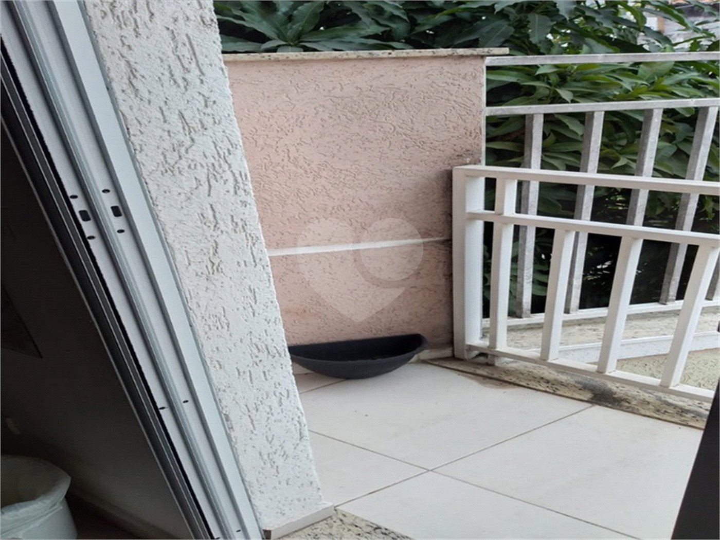 Casa à venda com 3 quartos, sendo 2 suítes, no condomínio Villa's Residencial, São Paulo - SP
