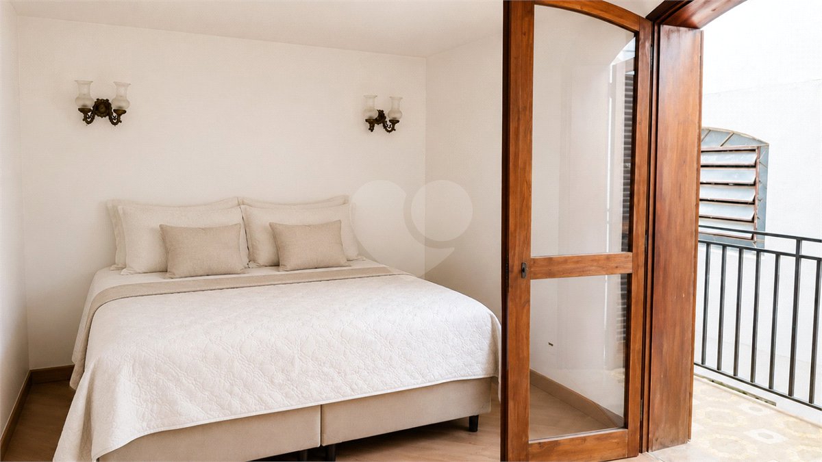 Casa à venda com 3 quartos, sendo 1 suíte, em Guarapiranga, São Paulo, SP